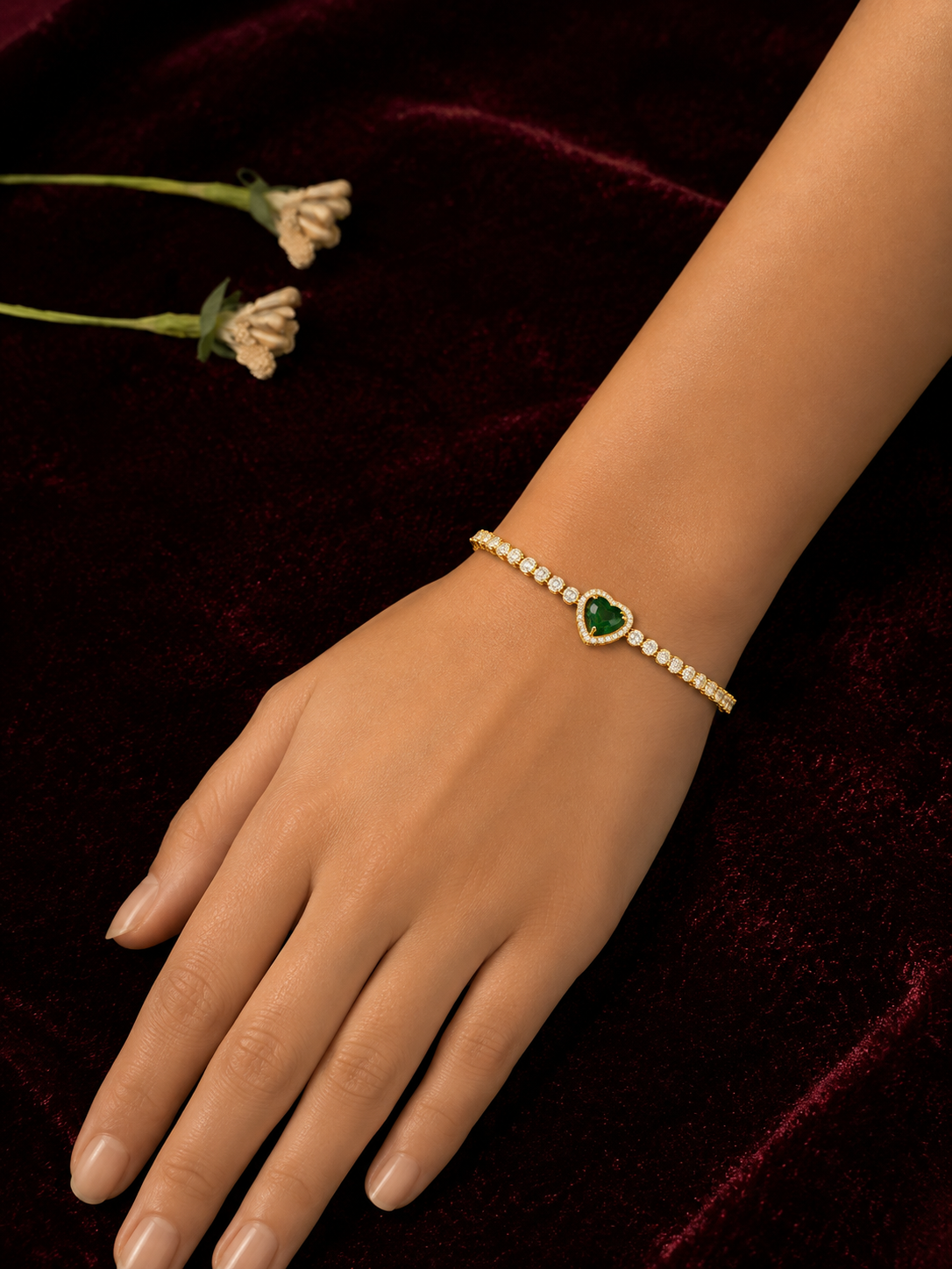 Green Heart Gemstone Bracelet for Women – Elegant Gold-Tone Jewellery