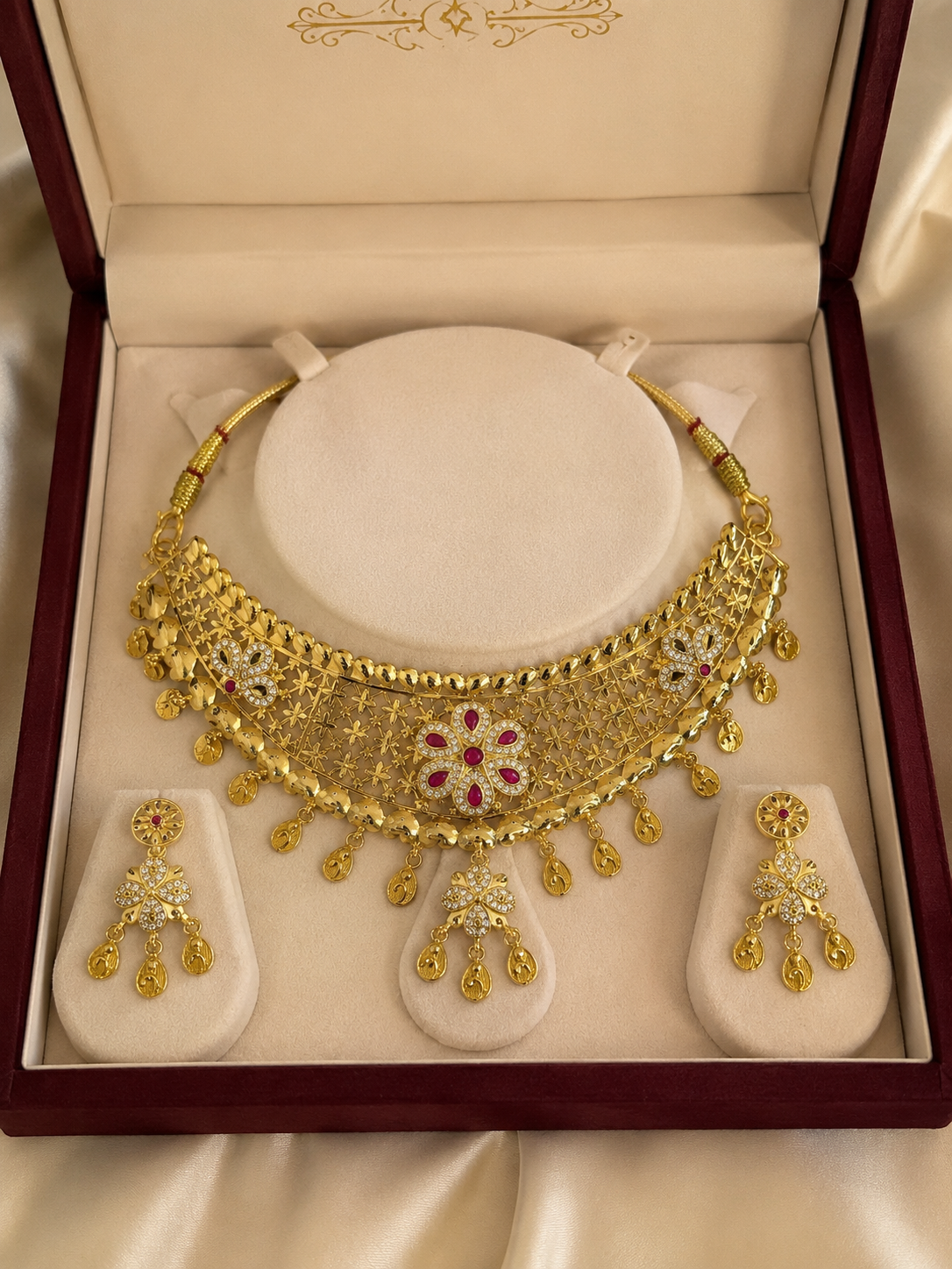 Rajwada Luxe Floral Gold Finish Bridal Jewellery Set